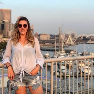 Meet your Posher, Stephanie